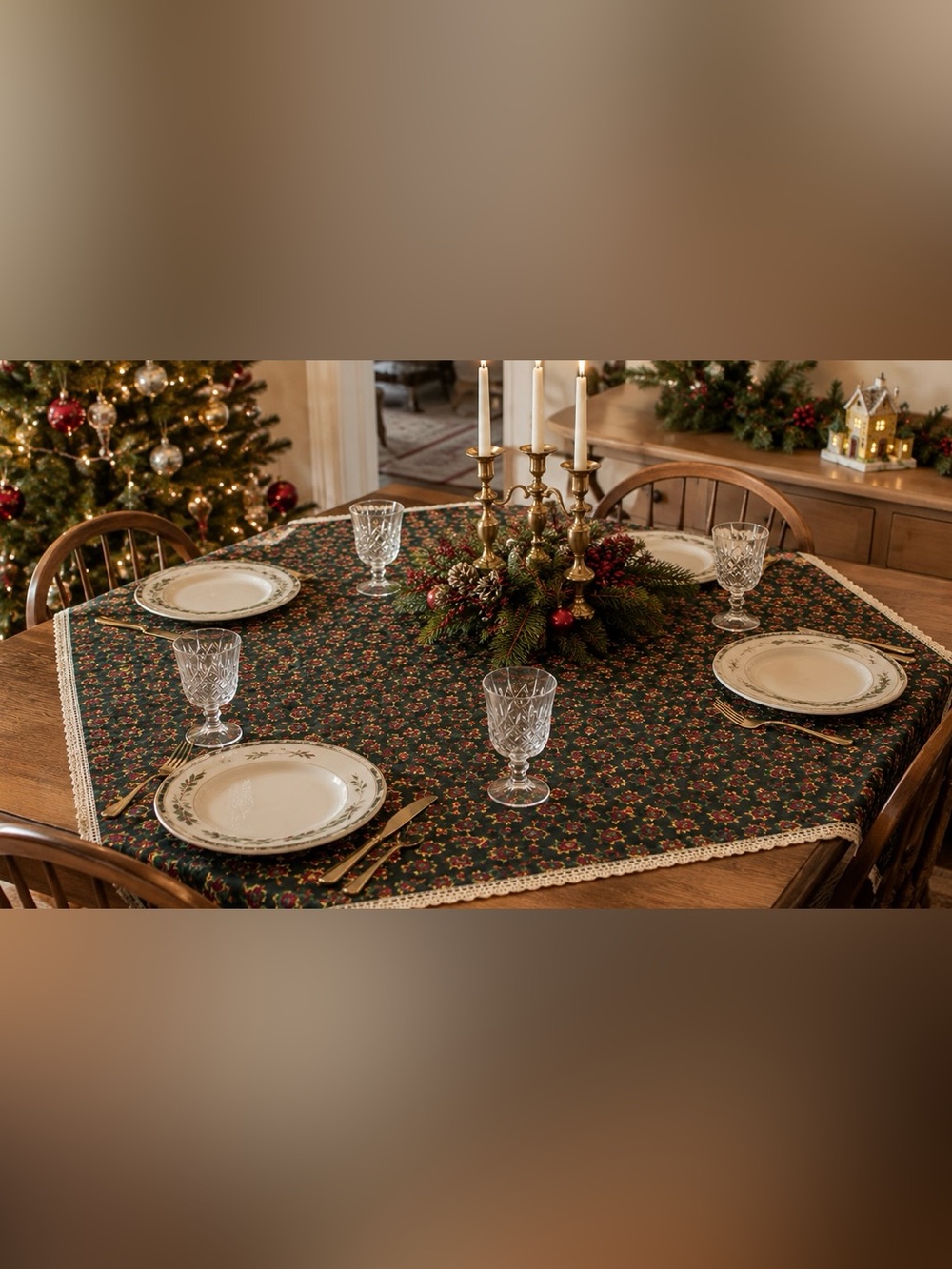 Classic Holiday Tablecloth - Green Floral